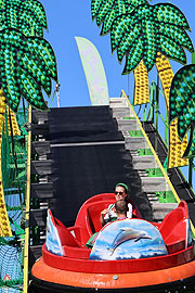 Nach oben geht es bei Rio Rapidos auf der Theresienwiese ganz sanft per Bandtransport (©Foto: Martin Schmitz)